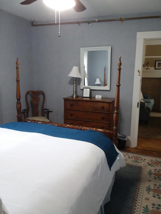 Benjamin Prescott Inn Jaffrey Экстерьер фото